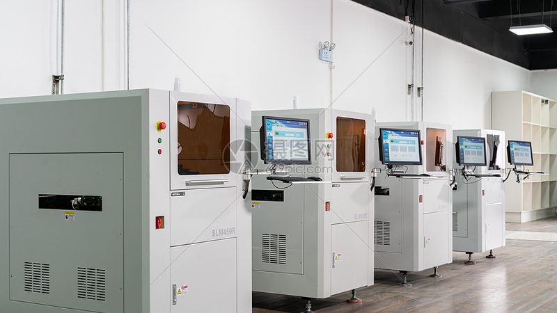 小型机械手自动化方案：优劣势解析与选型建议